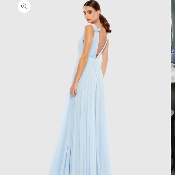 Mac Duggal #55321 size 4 - Light Blue Plunge V-Neck Maxi Dress NWT - Picture 3 of 13